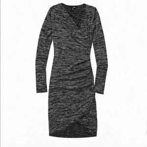 Aritzia Wilfred Free Klum Faux Wrap Dress Sz XS